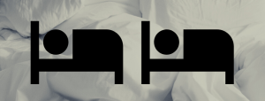 2 pictogrammes de lits sur des draps