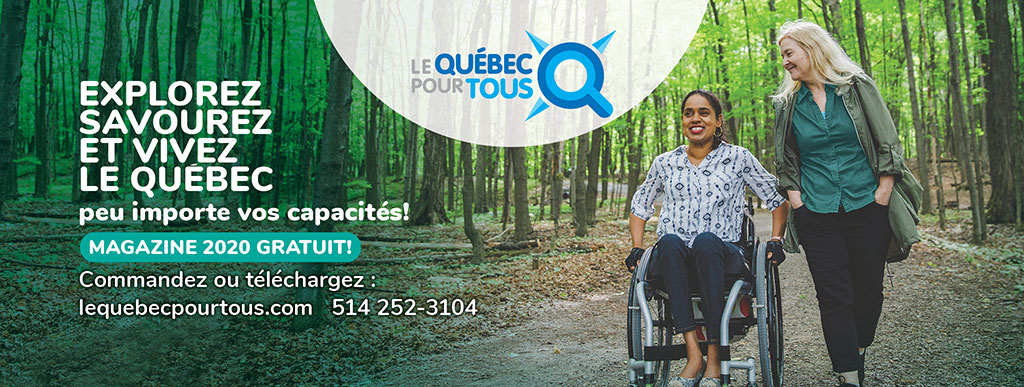 Bannière Le Québec pour tous, personne en fauteuil roulant et son amie en forêt